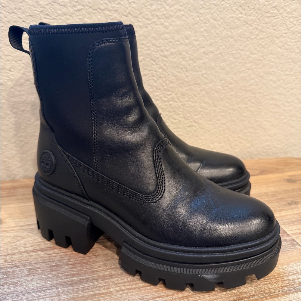 Timberland Everleigh Chelsea Black Ankle Boots 6.5